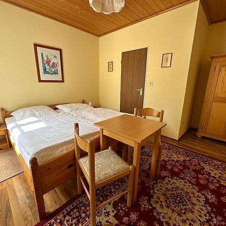 Gaestehaus Gut Frauendorf Windorf  외부 사진