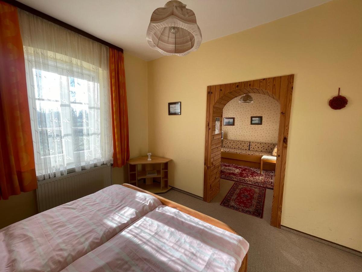 Gaestehaus Gut Frauendorf Windorf  외부 사진