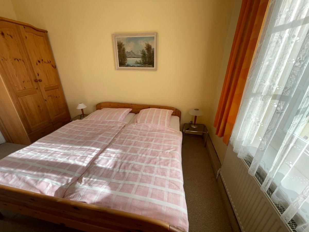 Gaestehaus Gut Frauendorf Windorf  외부 사진