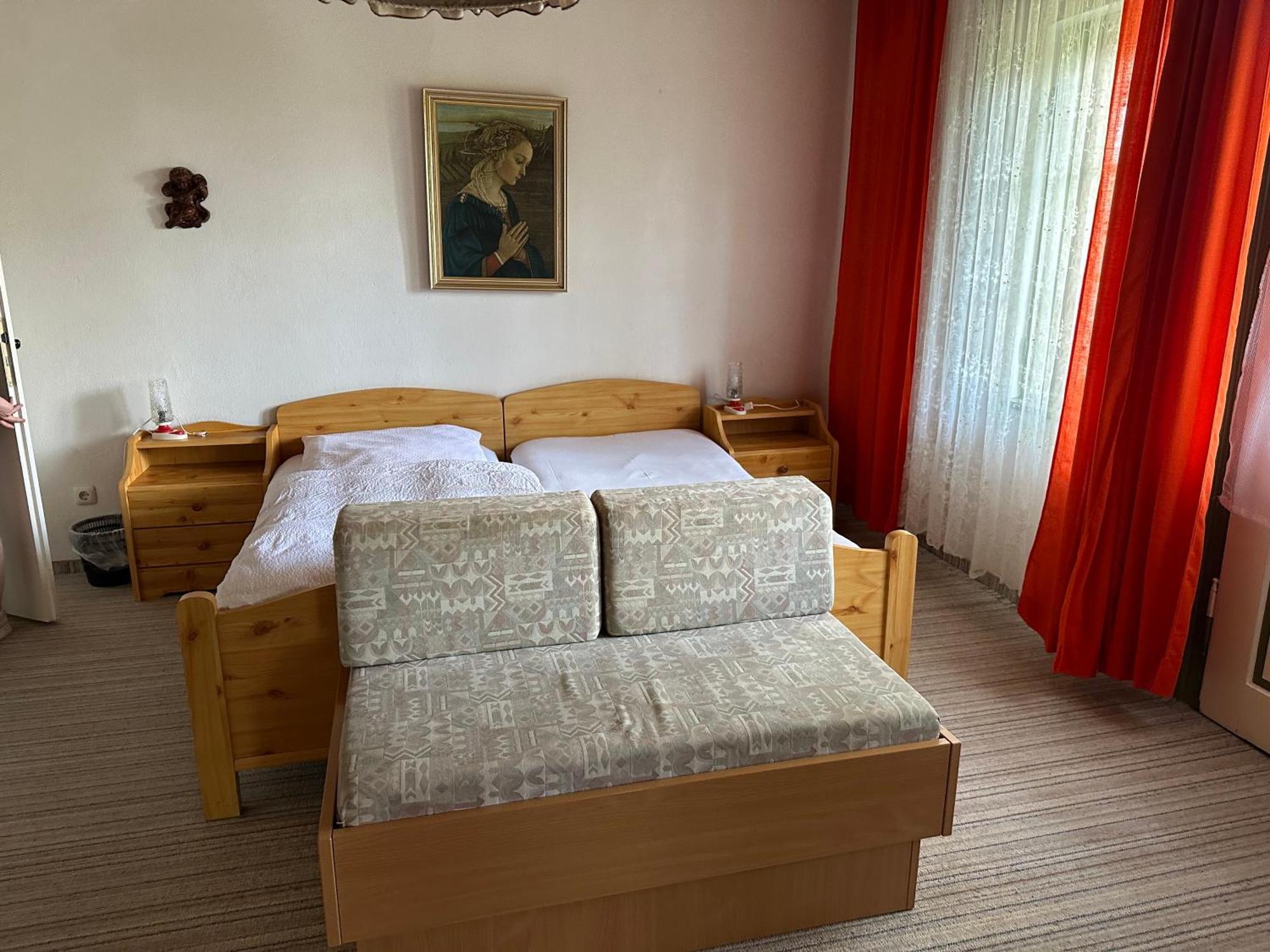 Gaestehaus Gut Frauendorf Windorf  외부 사진